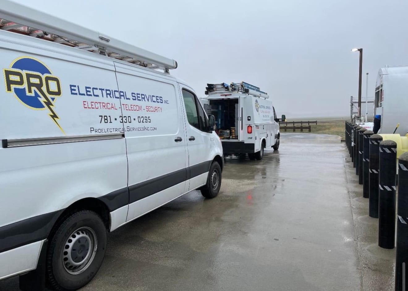 Fleet On-Site at Commercial Job